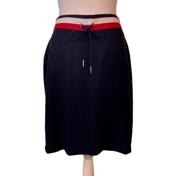 Tommy Hilfiger Navy Blue Knit Mini Skirt with Red and White Stripe Waistband. M - Picture 3 of 11